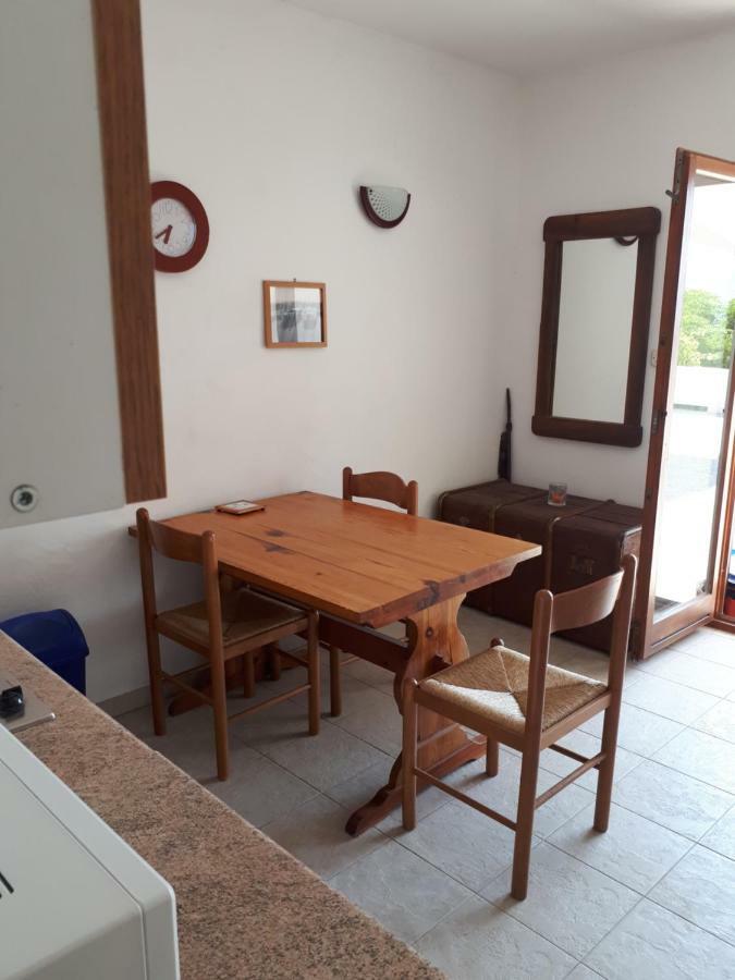 Apartmani Sikic Metajna Exteriör bild